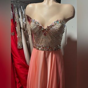Peach Floor Length Sherri Hill Gown with Top Beading. Size 6.